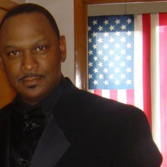 Meet your Posher, Bruno - Picture 1 of 1